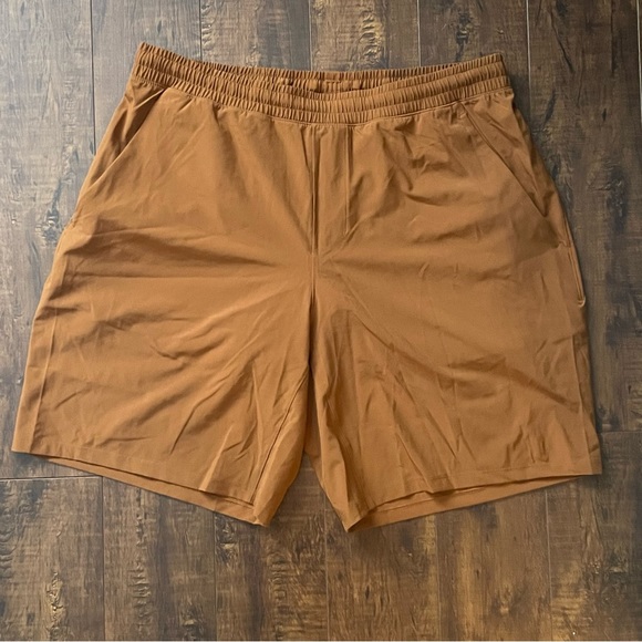 lululemon athletica Other - Lululemon Pacebreaker Short, 9 inch w/ Liner
Men’s size XL, mustard/tobacco